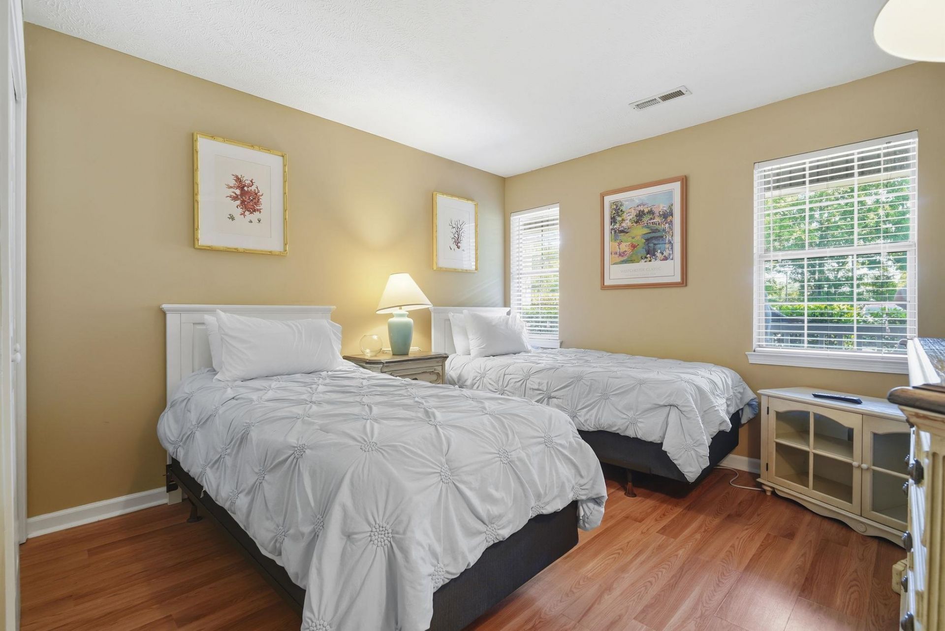 366 Pinehurst Ln. Photo 31