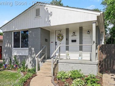 20792 Parkside Boulevard, Royal Oak Twp, MI 48220