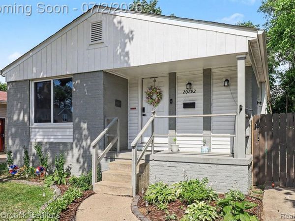 20792 Parkside Boulevard, Royal Oak Twp, MI 48220