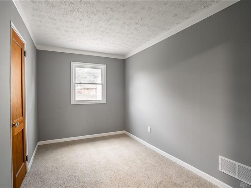 47 Kiser Drive, Tipp City, OH 45371 Photo 10