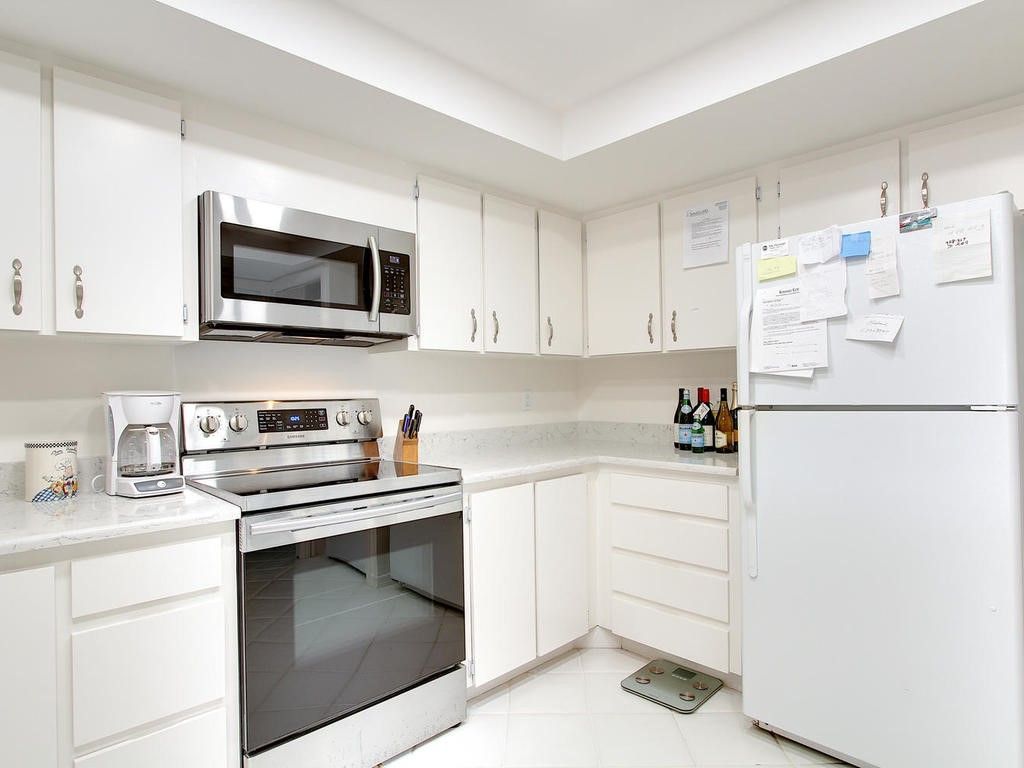 1880 Bay Road, Unit 220-I, Vero Beach, FL 32963 Photo