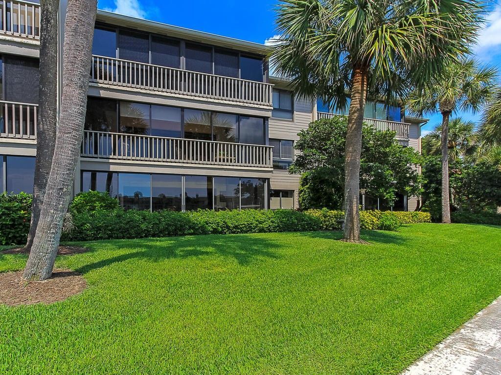 1880 Bay Road, Unit 220-I, Vero Beach, FL 32963 Photo