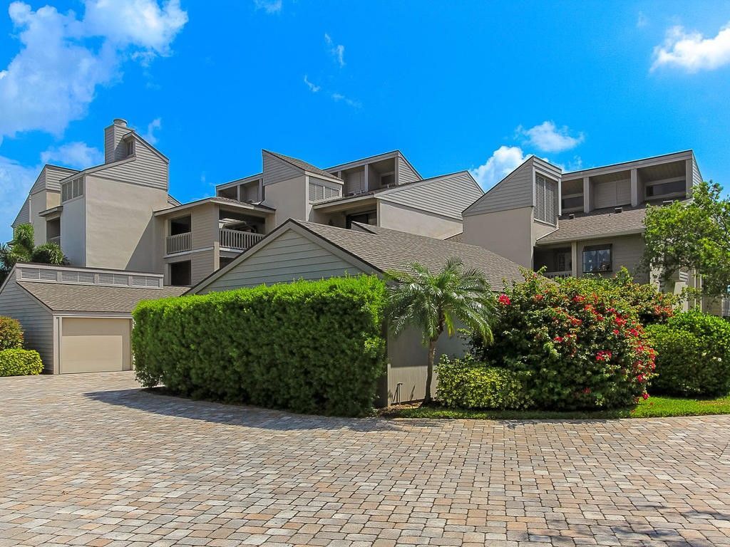 1880 Bay Road, Unit 220-I, Vero Beach, FL 32963 Photo