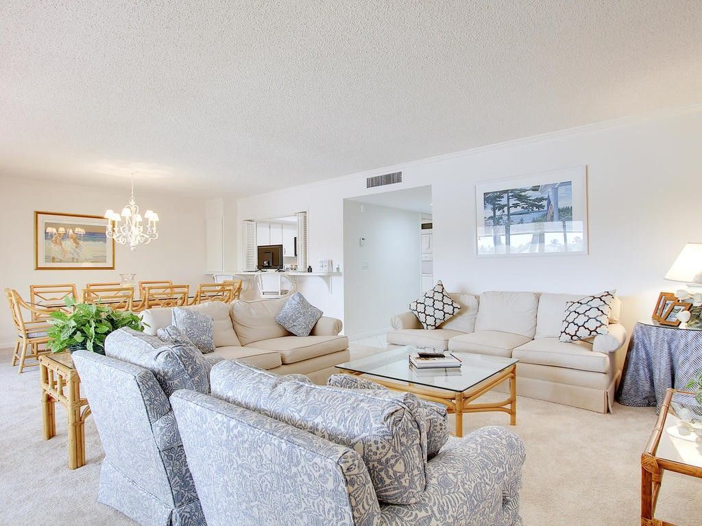 1880 Bay Road, Unit 220-I, Vero Beach, FL 32963 Photo