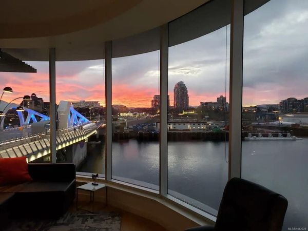 456 Pandora Ave, Unit #212B, Victoria, BC V8W 0E3
