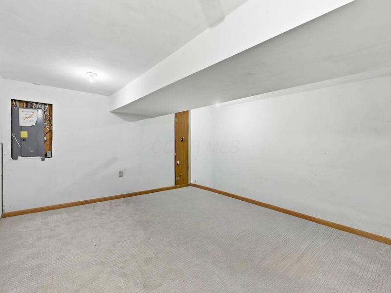 6369 Brice Dale Drive, Canal Winchester, OH 43110 Photo 10