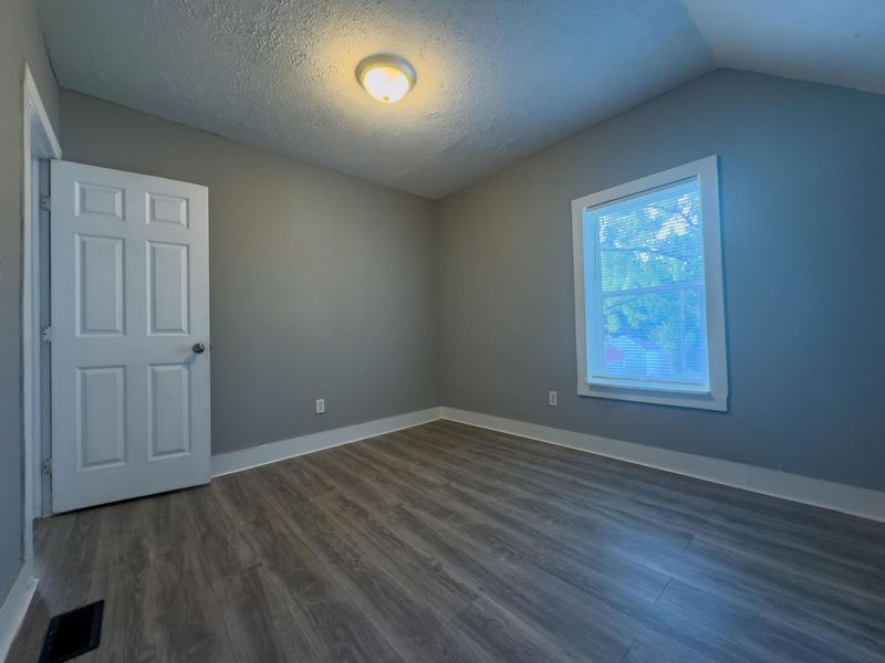 1120 E Kossuth Street, Columbus, OH 43206 Photo 21