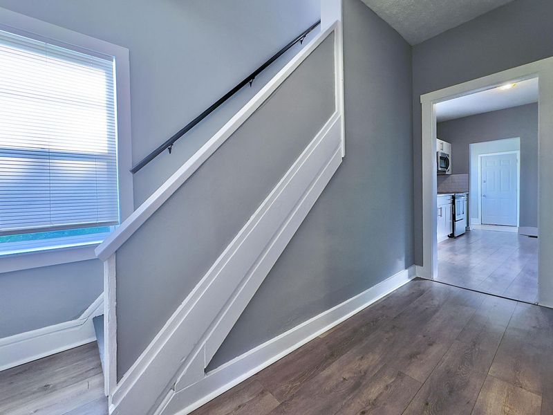 1120 E Kossuth Street, Columbus, OH 43206 Photo 4