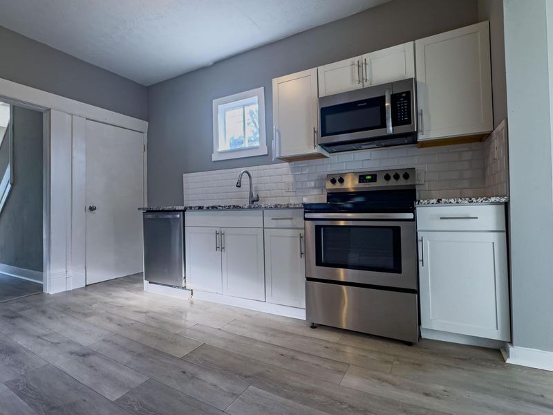 1120 E Kossuth Street, Columbus, OH 43206 Photo 5