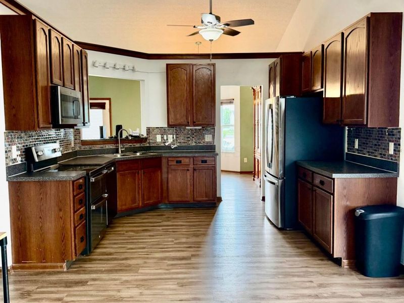 7861 Narrow Leaf Drive , Blacklick, OH 43004 Photo 6