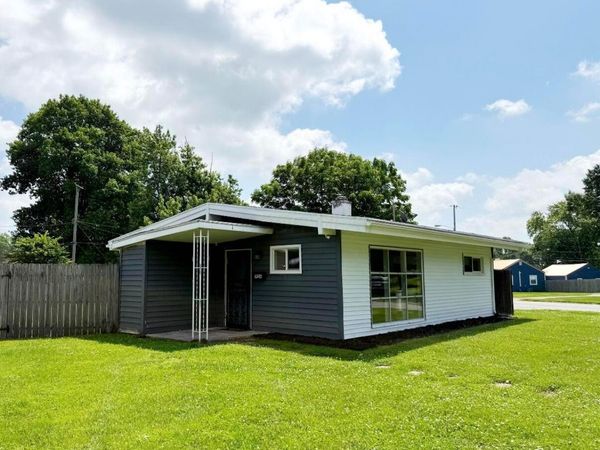 1924 Victory Drive , Springfield, OH 45505