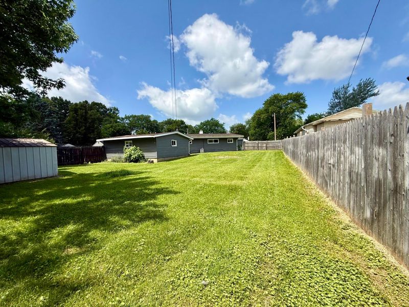 1924 Victory Drive , Springfield, OH 45505 Photo 6