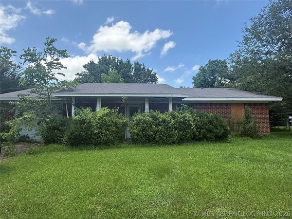 2203 Oak Street , Idabel, OK 74745