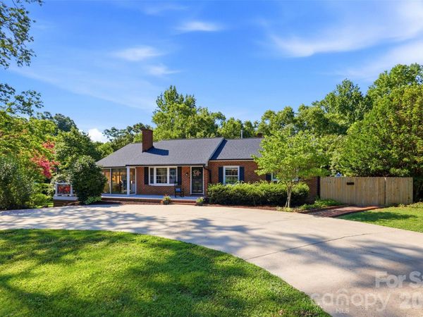 2201 Armstrong Park Drive, Gastonia, NC 28054