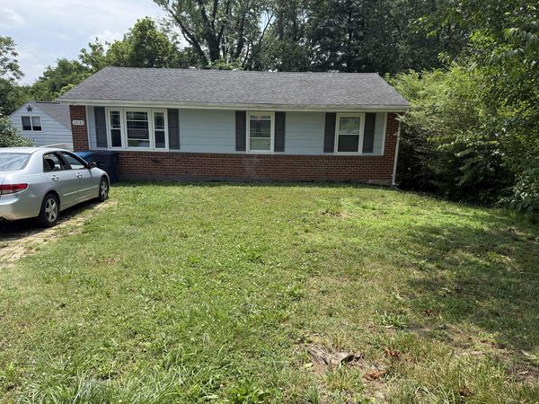 2031 Clinton AVE SE, Roanoke, VA 24013