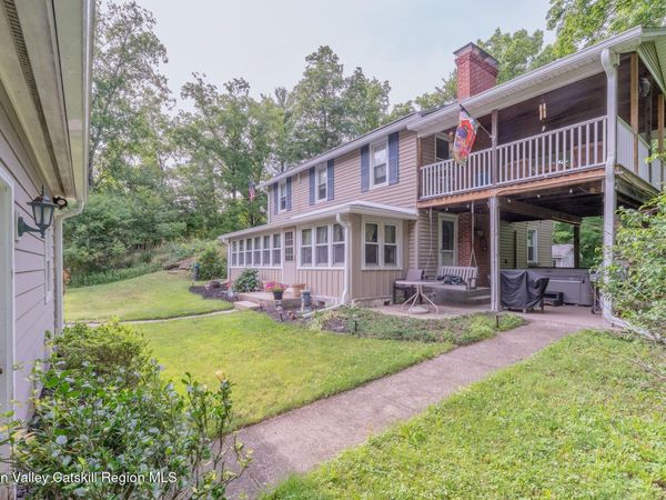 542 Blue Mountain Road, Saugerties, NY 12477