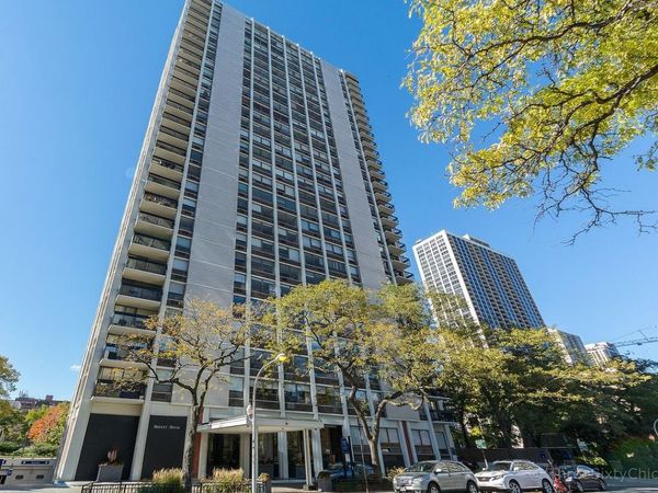 1455 N Sandburg Terrace , Unit 509, Chicago, IL 60610