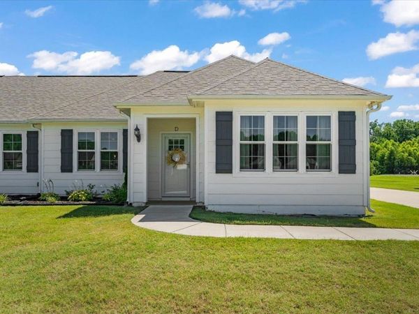 415 ABBEY DR, Unit D, Munford, TN 38058