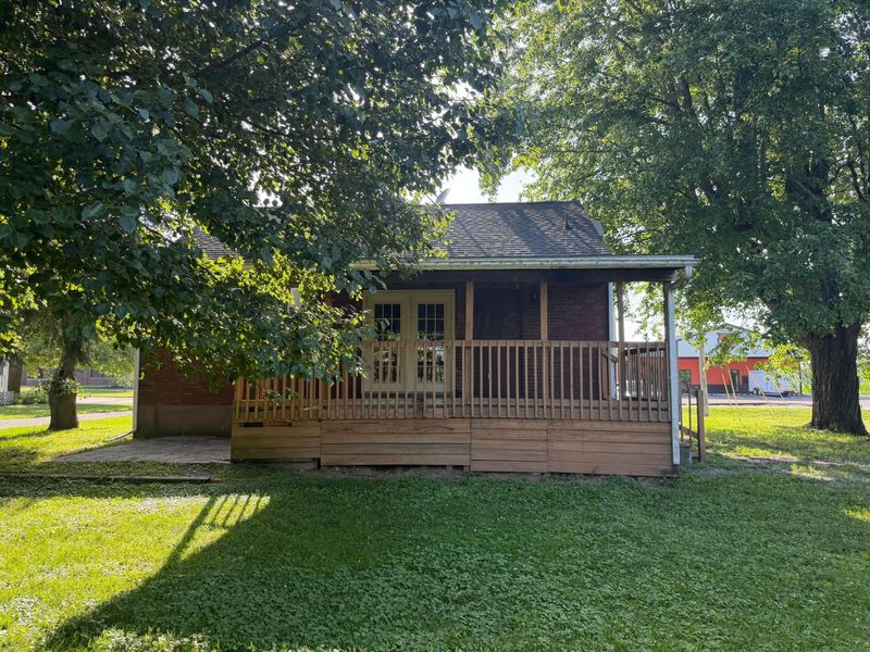 51 High Street N, Mowrystown, OH 45155 Photo 2