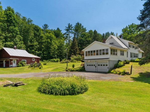 140 Haven Cemetery Road, Royalton, VT 05068