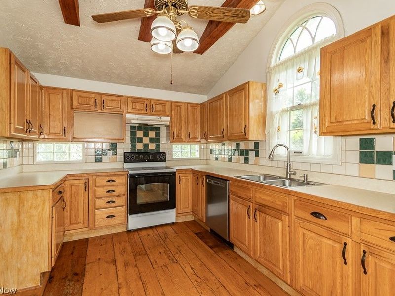11725 Pekin Road, Newbury, OH 44065 Photo 18