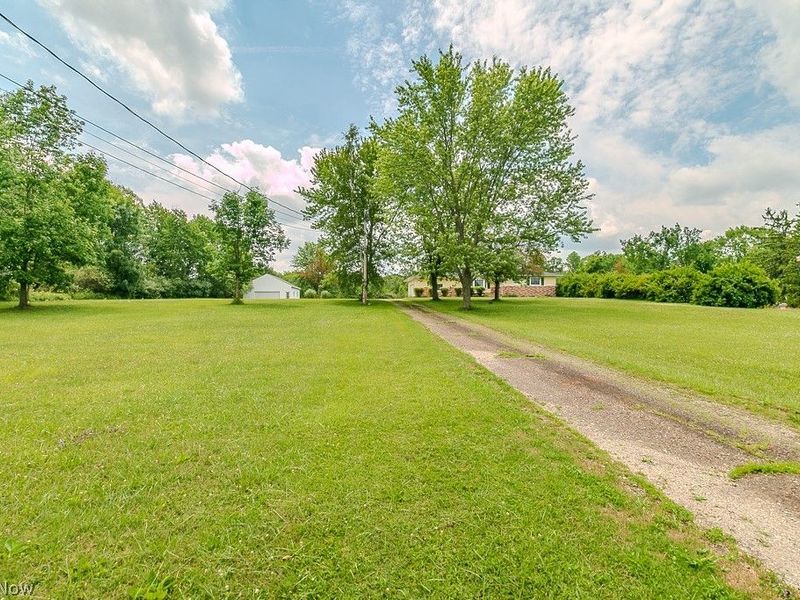 11725 Pekin Road, Newbury, OH 44065 Photo 4