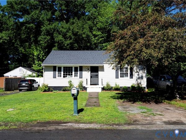2718 Stacie Road , Richmond, VA 23224