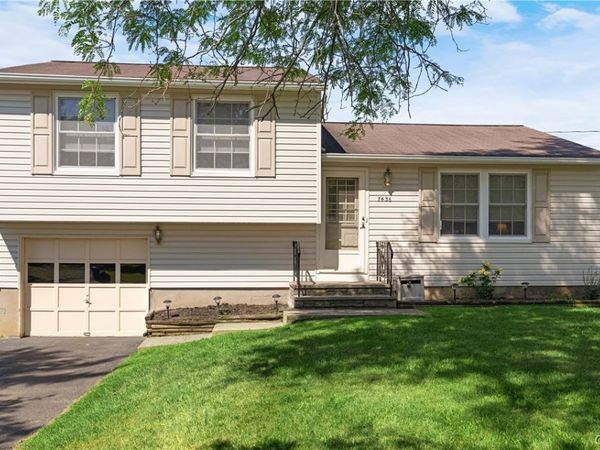 7436 Muench Road, Liverpool, NY 13088