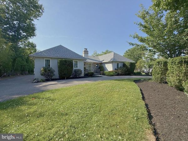 213 BURNSIDE AVENUE, WEST NORRITON, PA 19403