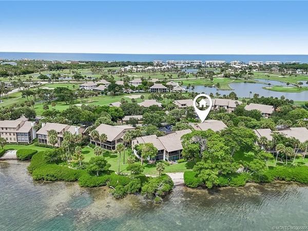 250 NE Edgewater Drive, Stuart, FL 34996