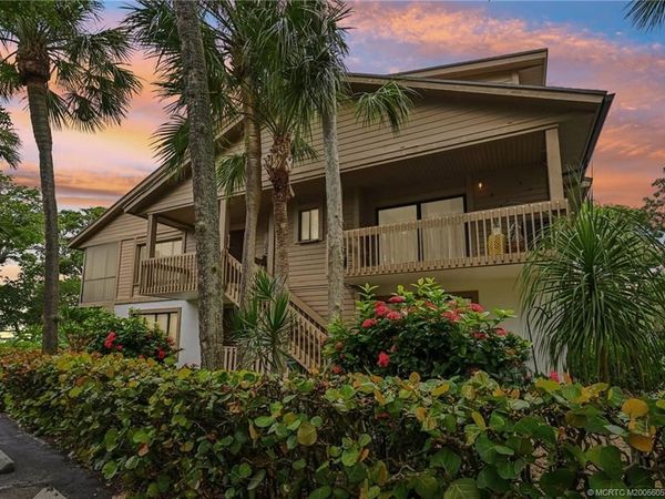 250 NE Edgewater Drive, Stuart, FL 34996