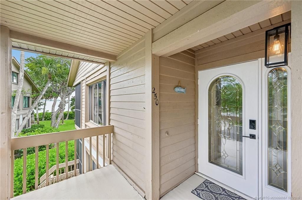 250 NE Edgewater Drive, Stuart, FL 34996 Photo