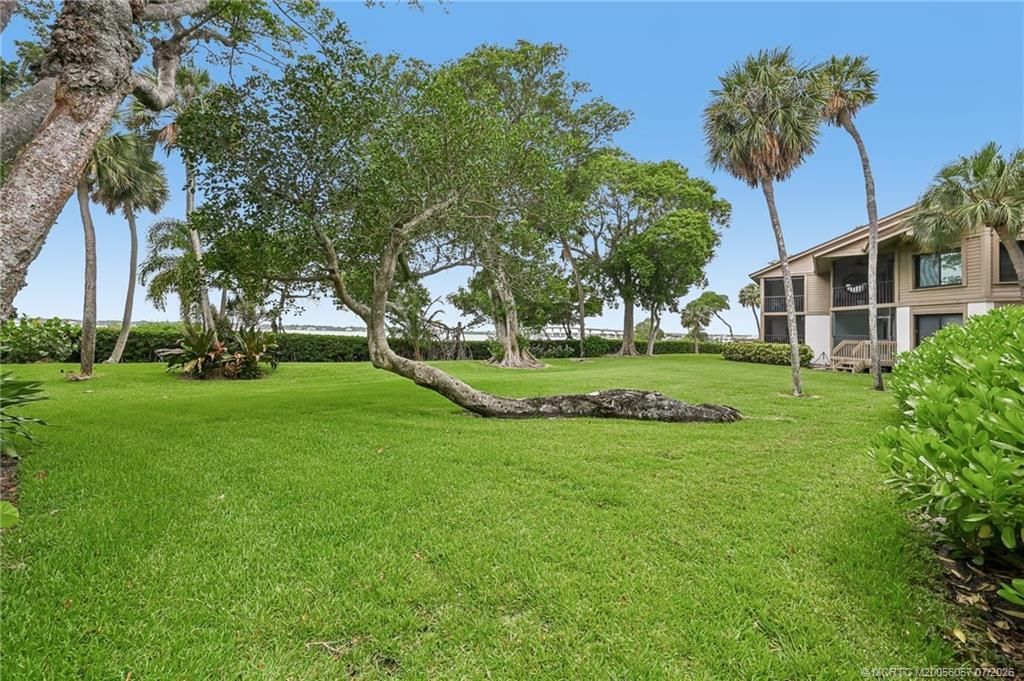 250 NE Edgewater Drive, Stuart, FL 34996 Photo
