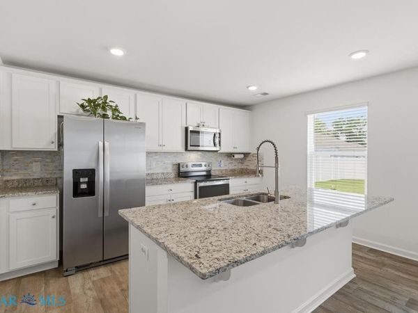 520 Bridgeway Court, West Point, VA 23181