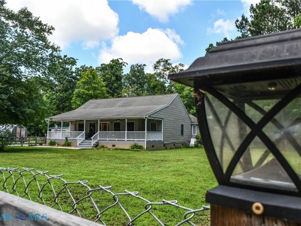 10002 Buckskin Trail , Gloucester, VA 23061