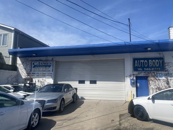 3452 N Elston Avenue , Chicago, IL 60618