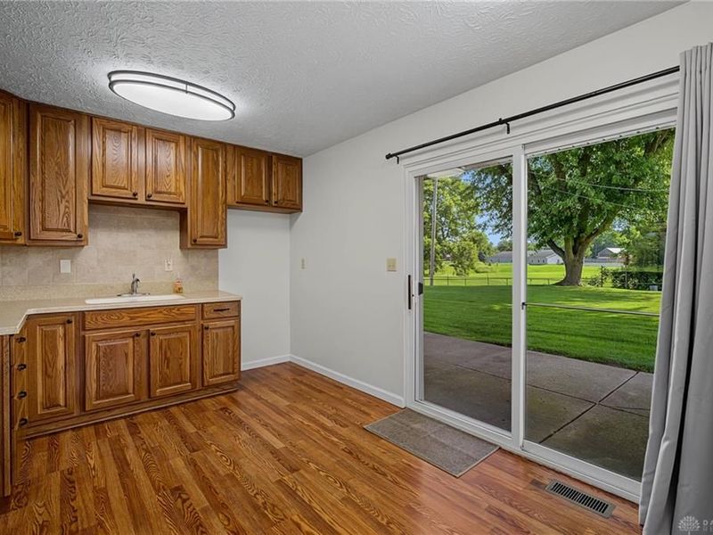 1361 Sioux Drive, Xenia, OH 45385 Photo 10