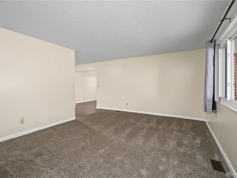 1361 Sioux Drive, Xenia, OH 45385 Photo 7