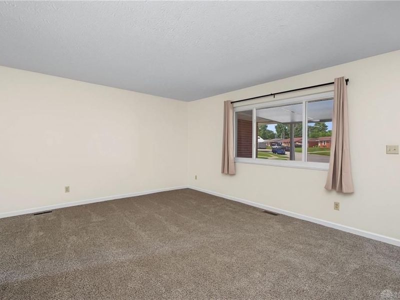 1361 Sioux Drive, Xenia, OH 45385 Photo 8