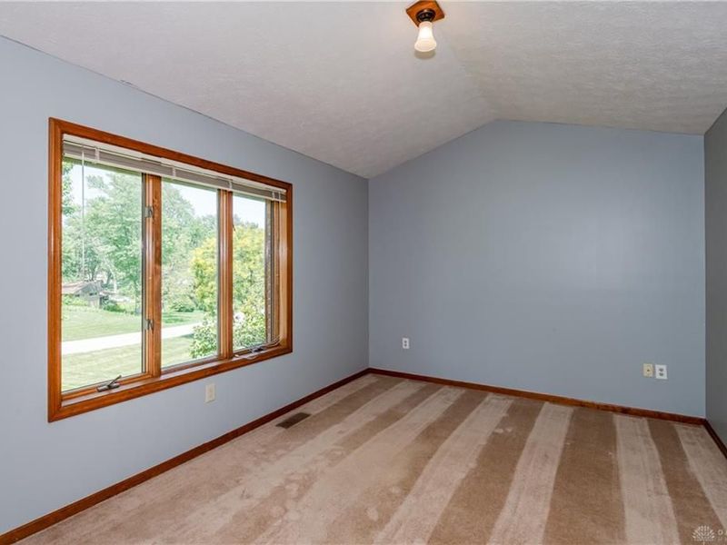 4117 Ridgecliff Drive, Beavercreek, OH 45440 Photo 11