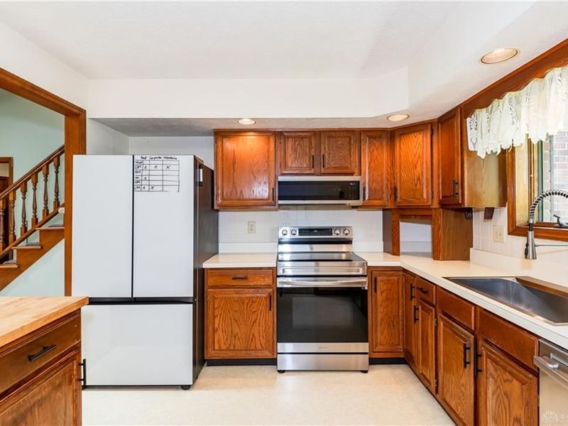 4117 Ridgecliff Drive, Beavercreek, OH 45440 Photo 7