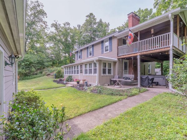542 Blue Mountain Road , Saugerties, NY 12477