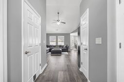 464 Carolina Woods Dr.  photo 4