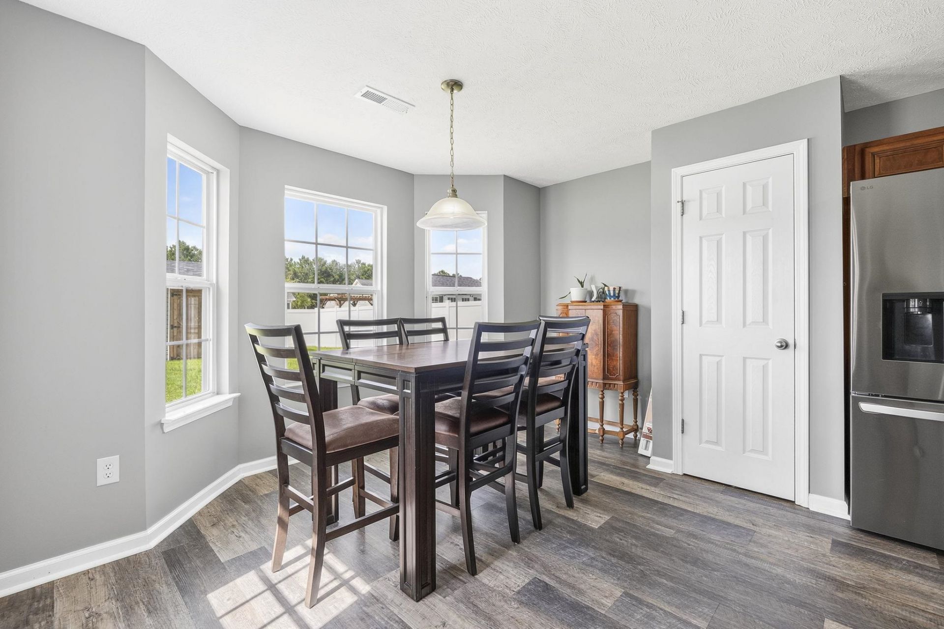 464 Carolina Woods Dr.  Photo 8