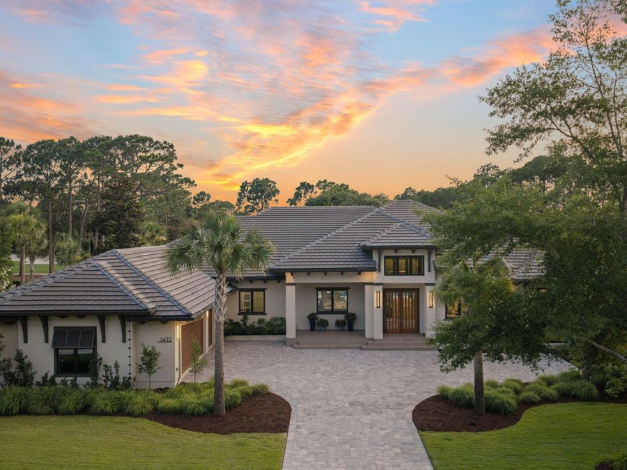 Property Image 100