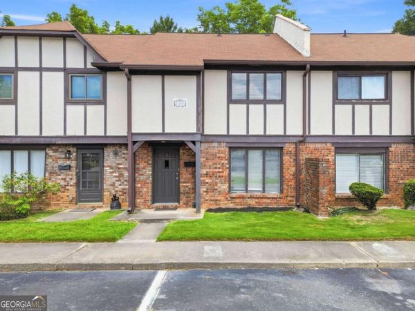 1807 Ashborough Circle SE, Unit E, Marietta, GA 30067