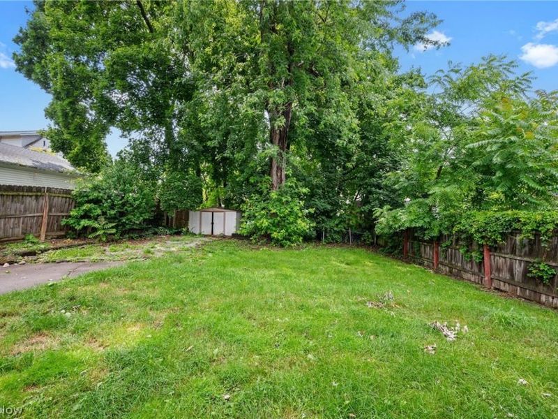 2240 12th Street SW, Akron, OH 44314 Photo 46