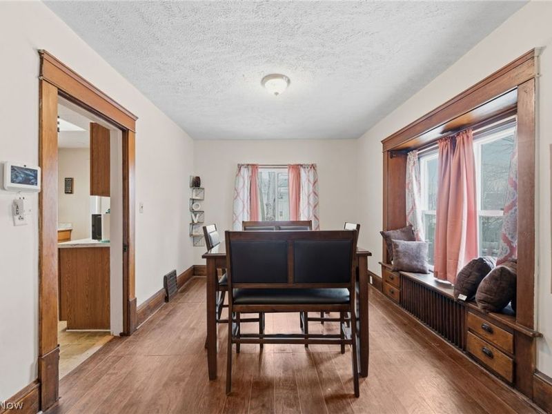 2240 12th Street SW, Akron, OH 44314 Photo 9
