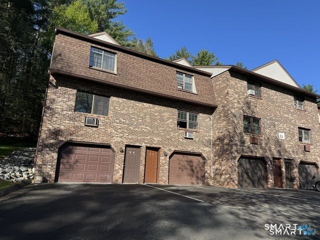 143 Pine Hill, Unit 2E, Thomaston, CT 06787 Main Photo