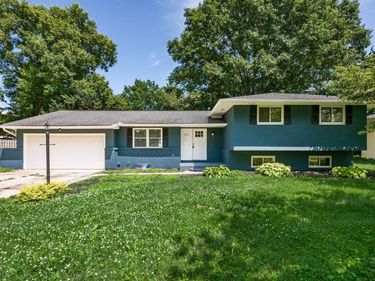 1344 Yorktown Road , Columbus, OH 43232